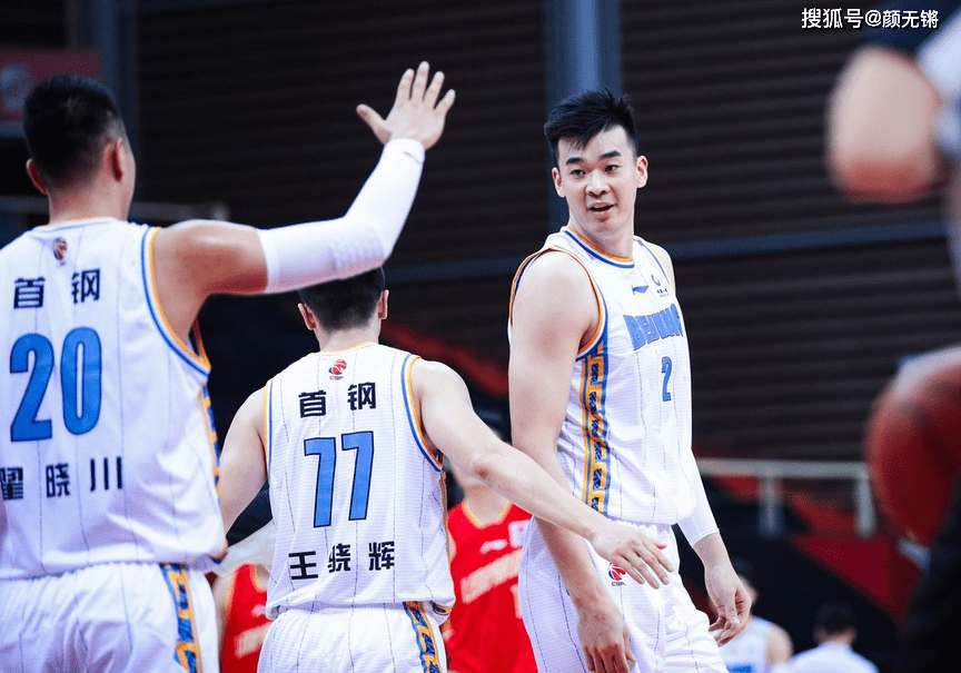 16, 昂热铁卫红牌离场导致惨败里尔  